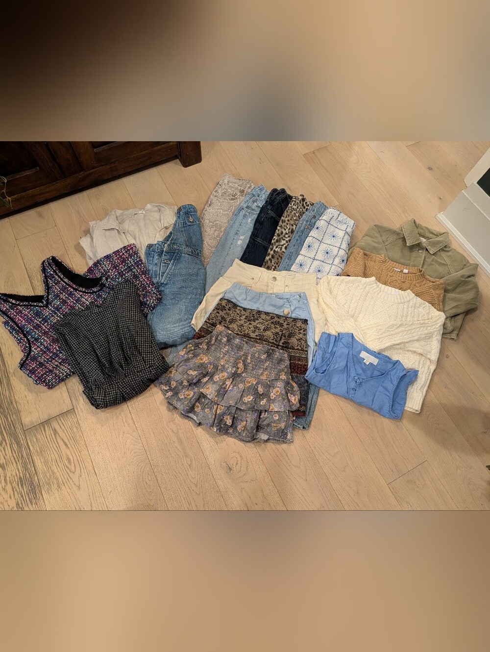 Huge ( 18 Items)Girls Mainly Zara Lot Size 9-10